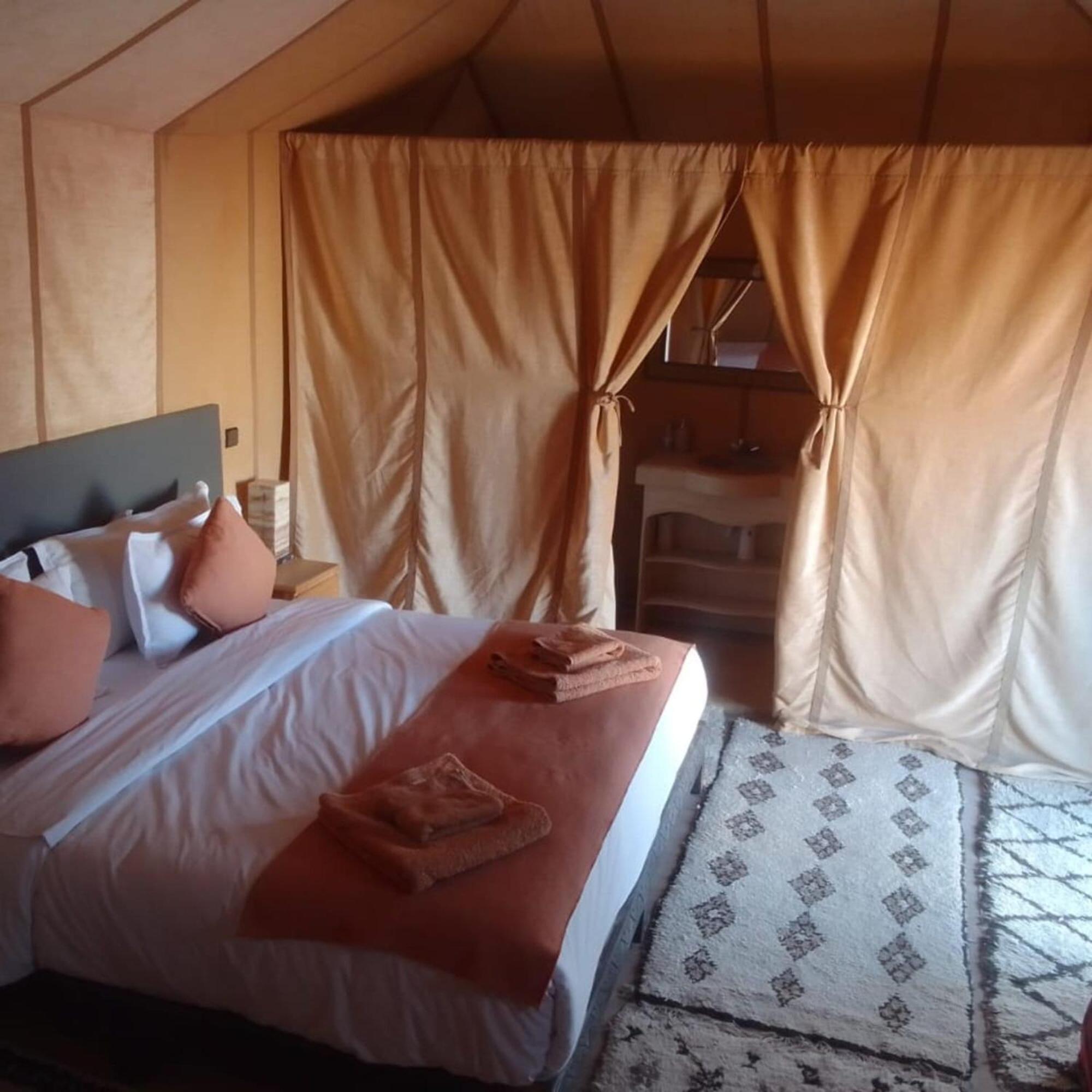 מרזאוגה Erg Chebbi Romantic Desert Camp מראה חיצוני תמונה