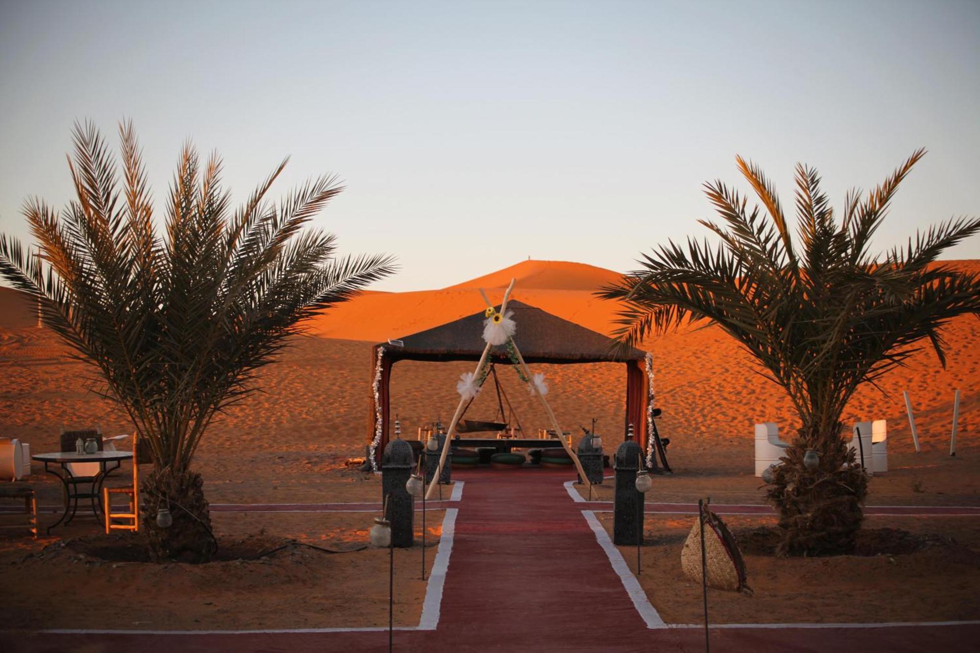 מרזאוגה Erg Chebbi Romantic Desert Camp מראה חיצוני תמונה